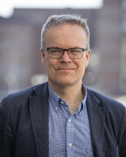 Tore Henriksen, professor ved Det juridiske fakultet på UiT Norges arktiske universitet og ekspert på havrett. (Foto: UiT)