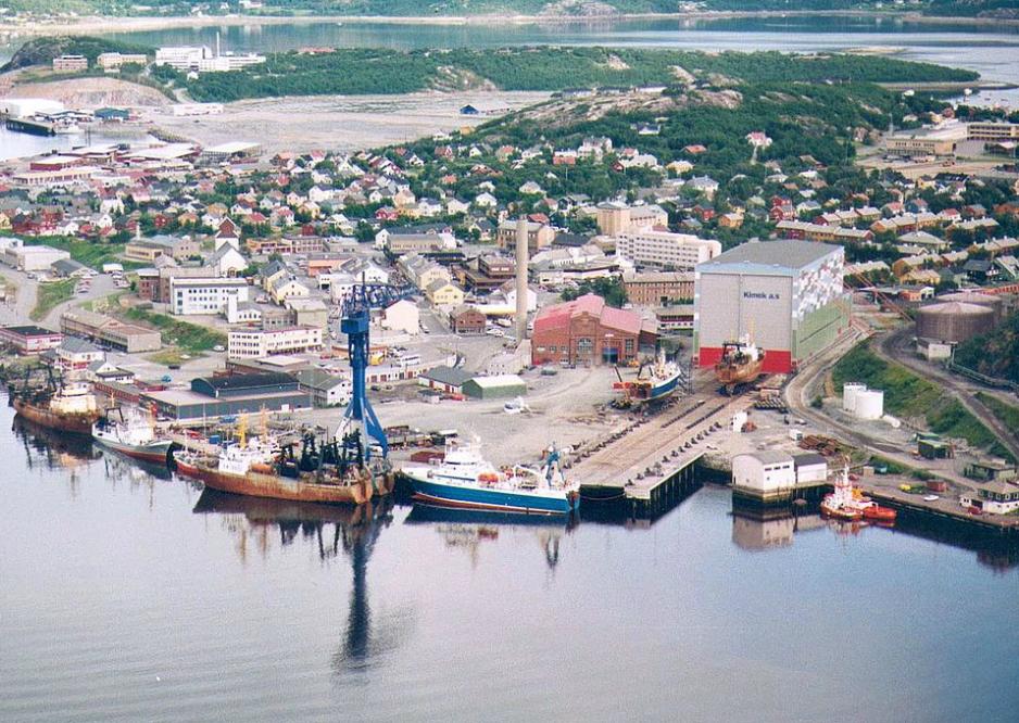 Den russiske fiskeflåten i Barentshavet har utgjort et sentralt markedsgrunnlag for Kimek i Kirkenes siden bedriftens oppstart i 1986. På verftet er 70 prosent av omsetningen basert på oppdrag for russiske kunder, ifølge Greger Mannsverk, administrerende direktør i Kimek. (Foto: Kimek Offshore). Kimek i Kirkenes