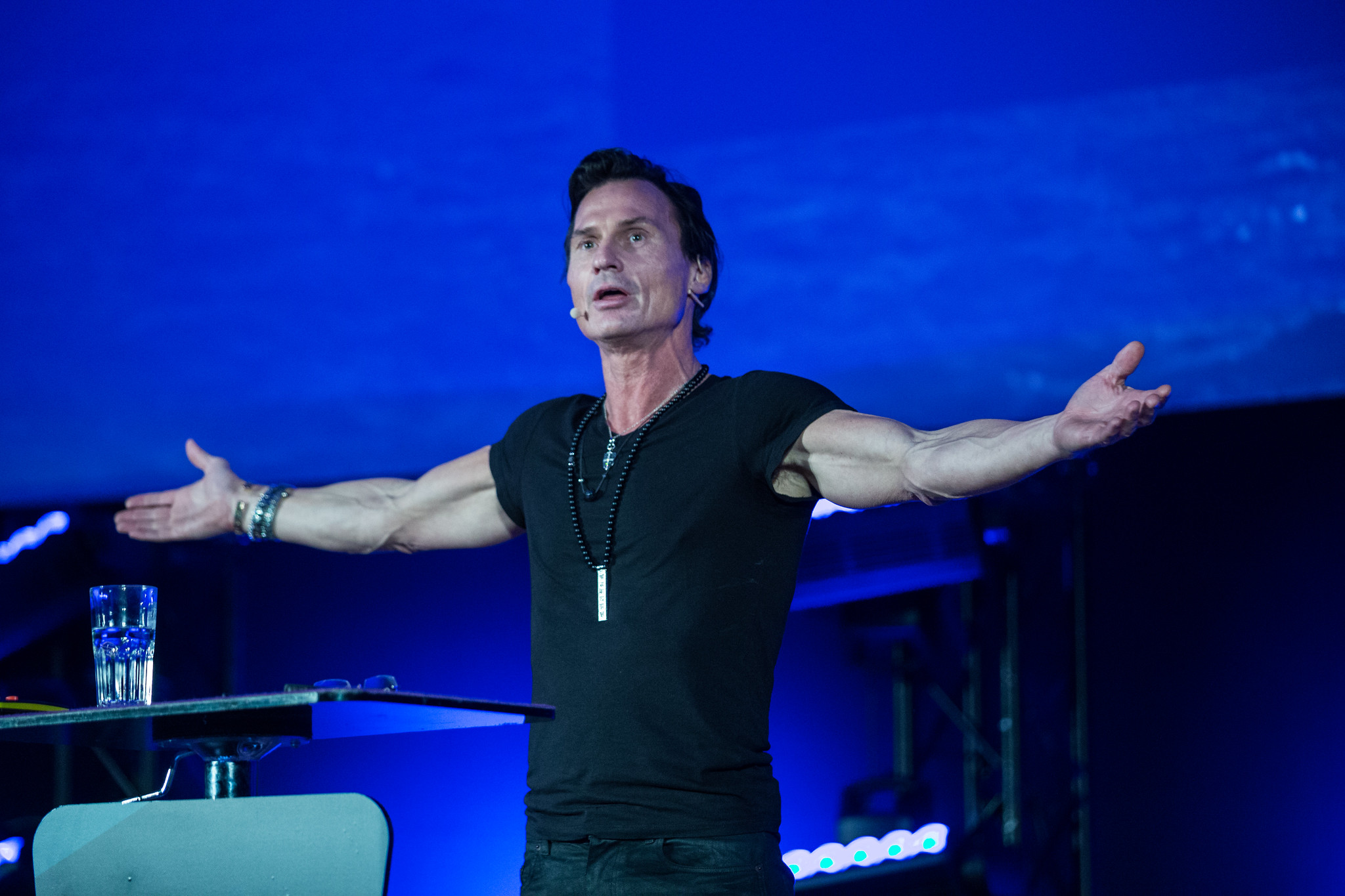Petter Stordalen Petter Stordalen på scenen