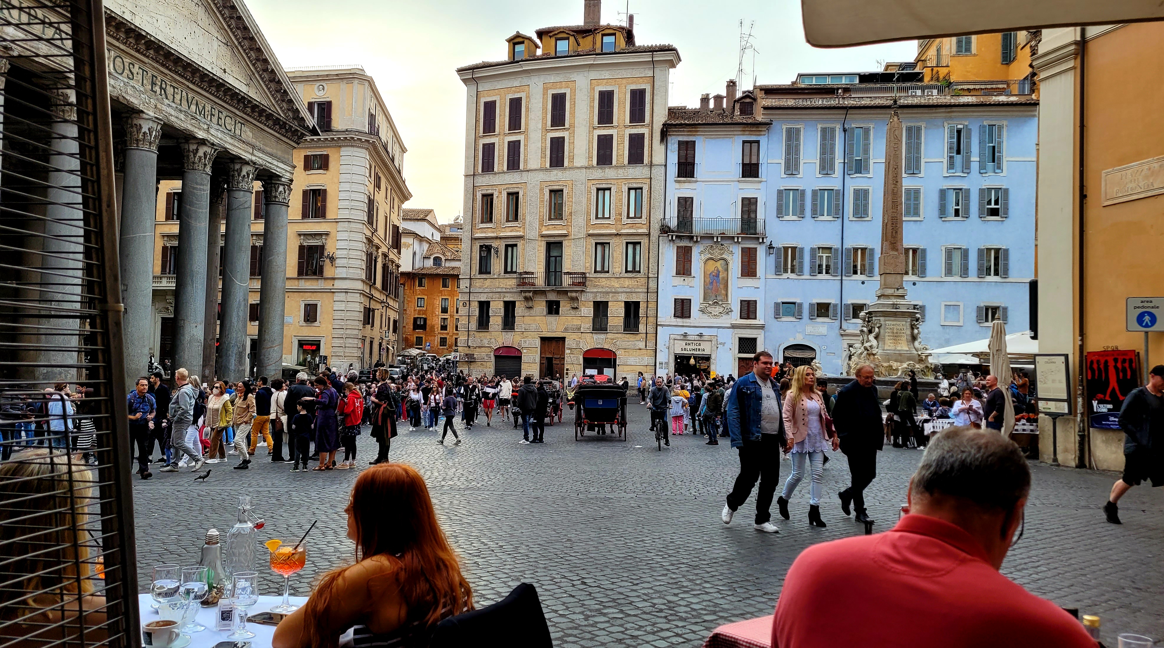 Gatebilde Roma. Gatebilde Roma.