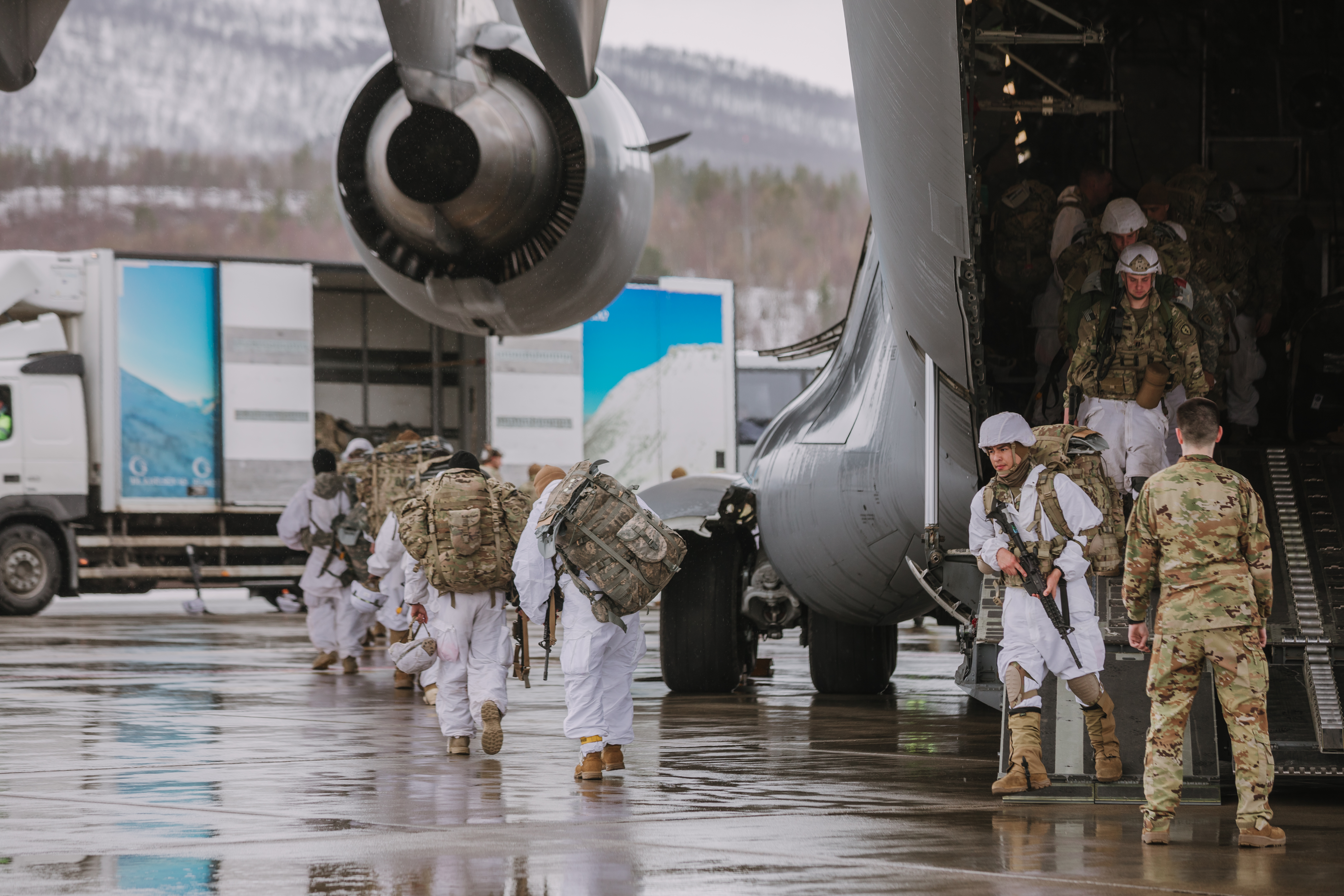 Soldiers from US Army Alaska arriving in Troms Soldiers from US Army Alaska arriving in Troms