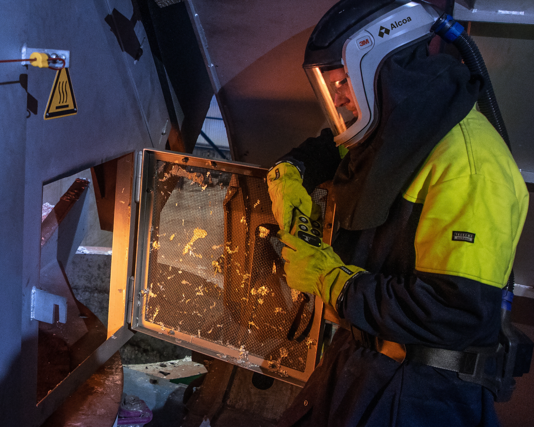 Alcoa Mosjøen investerer i det grønne skiftet med ny induksjonsovn Alcoa Mosjøen investerer i det grønne skiftet med ny induksjonsovn