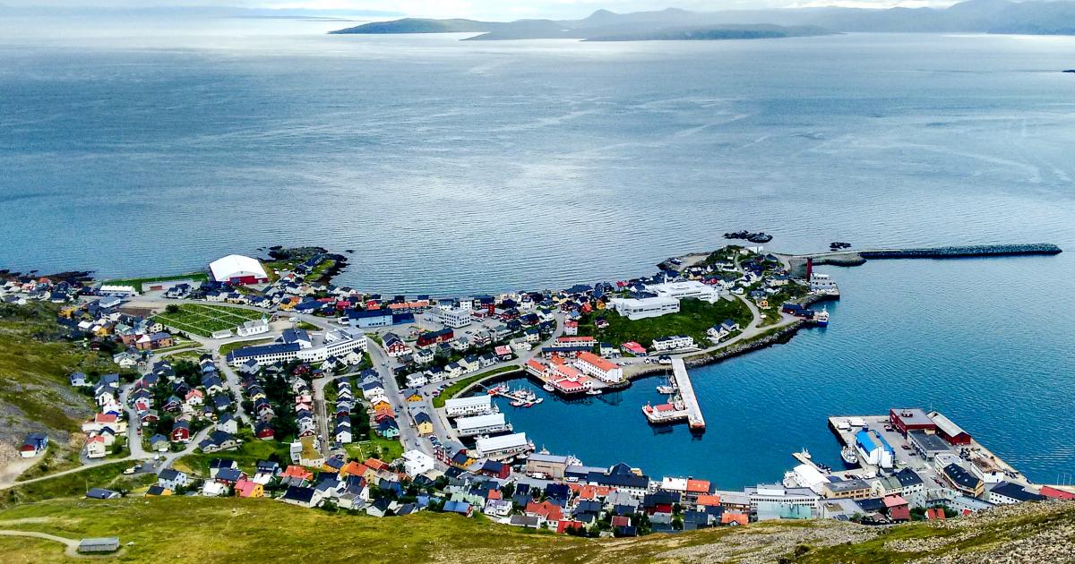 Novatek and Tschudi to Begin Transfer of LNG Near Honningsvåg in November