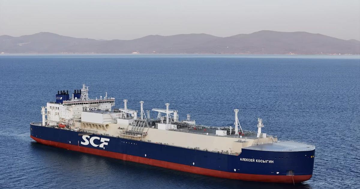 Russia’s First Homebuilt Arc7 LNG Carrier Completes Ice Trials, Adds to Arctic Traffic Off Norway