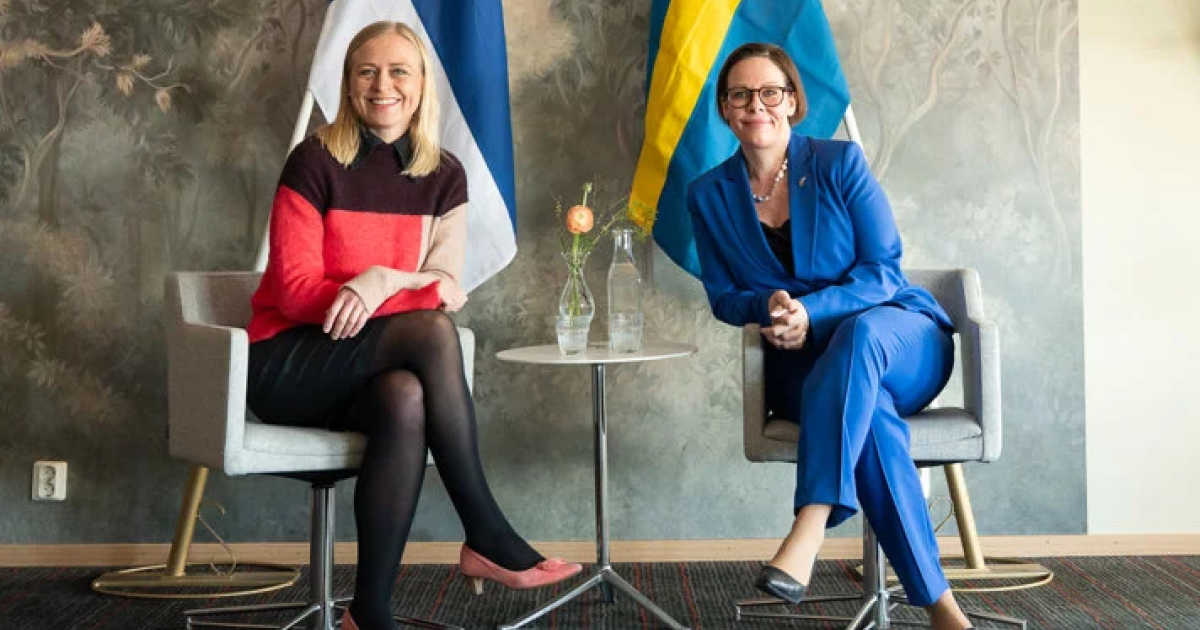 Sweden, Finland Urge EU to Tighten Screws on Russian Arctic Shipping With Insurance, Port Bans