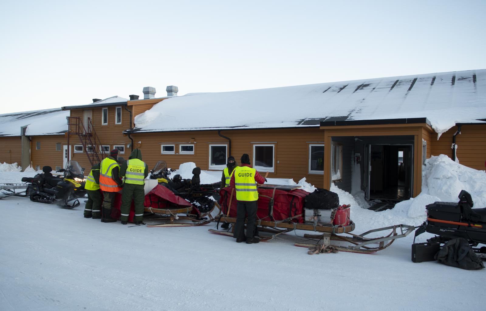 Tilsette frå det russiske gruveselskapet Trust Arktikugol. Svea. (Foto: Line Nagell Ylvisåker)