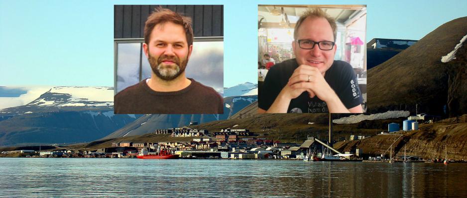 Longyearbyen lokalstyre og lederen, Arild Olsen (innfelt t.v.) og statssekretær Daniel Bjarmann-Simonsen i Nærings- og fiskeridepartementet er enige om at avtaleverket for grunnforvaltning i Longyearbyen må reforhandles og oppdateres. (Foto: Mateusz War via Wikimedia Commons, Arne O. Holm og privat).