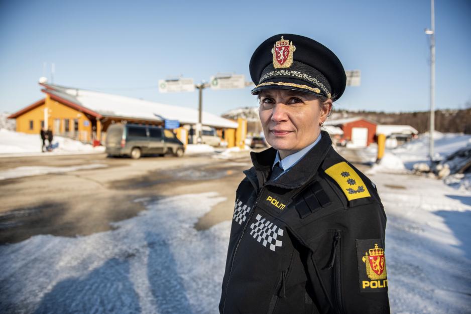 Politimester i Finnmark, Ellen Katrine Hætta. (Foto: Jonas Karlsbakk/Barentssekratariatet). - Sett fra Russlands side var det ingen andre alternativer enn å gå inn i Krim slik de gjorde, sier politimester i Finnmark, Ellen Katrine Hætta. (Foto: Jonas Karlsbakk/Barentssekratariatet).