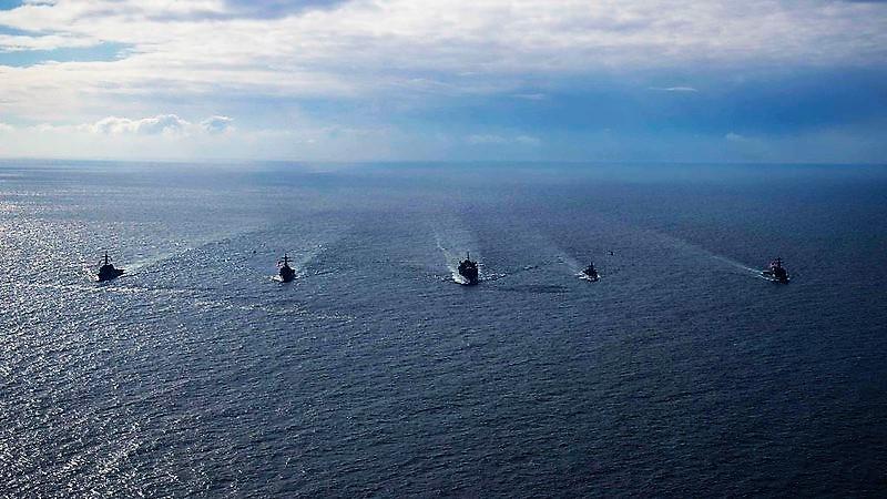 US missile destroyers in the Arctic sea. U.S. Navy photo by Mass Communication Specialist Seaman Austin G. Collins/Released US missile destroyers in the Arctic sea. U.S. Navy photo by Mass Communication Specialist Seaman Austin G. Collins/Released