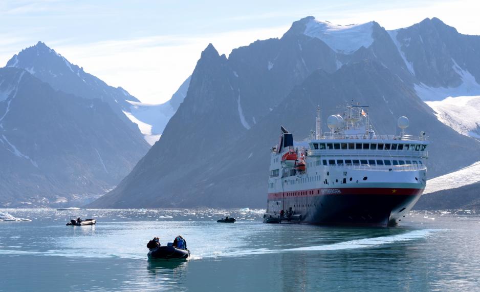 MS Spitsbergen MS Spitsbergen