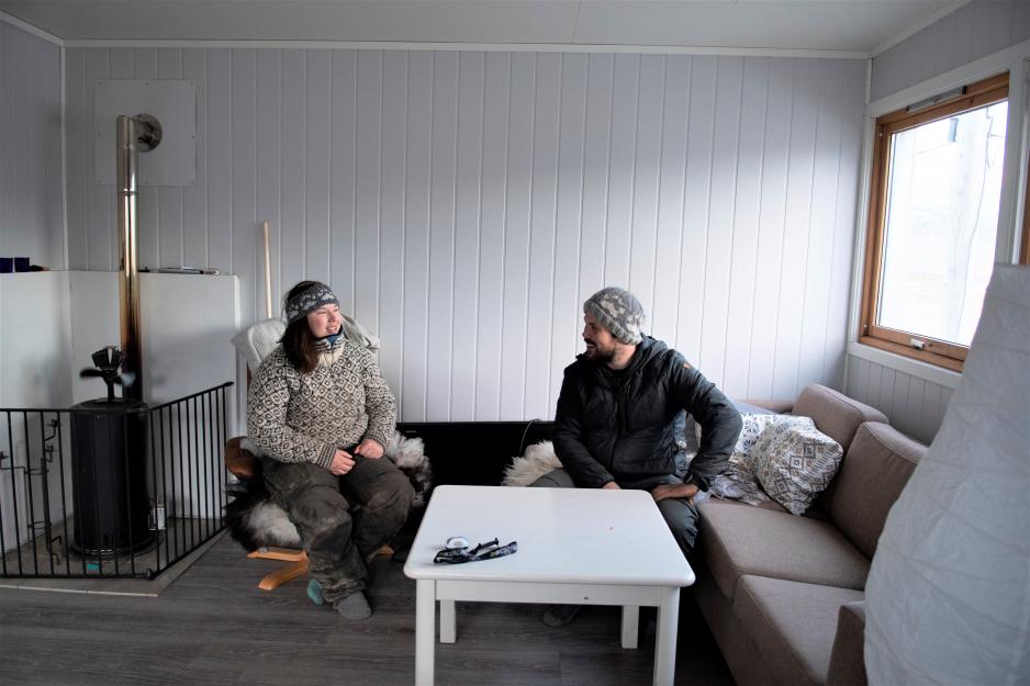 Mia og Audun Salte. Svalbard Husky. (Foto: Line Nagell Ylvisåker)