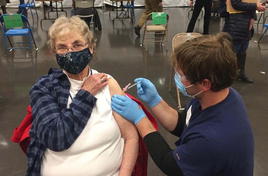 Alaskan woman get the Covid-19 vaccine Alaskan woman get the Covid-19 vaccine