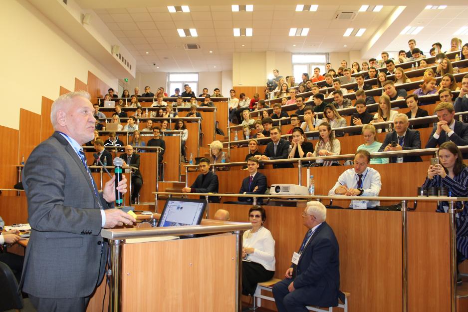 Frode Mellemvik. Smart Seminar, MGIMO Moskva. Foto High North Center