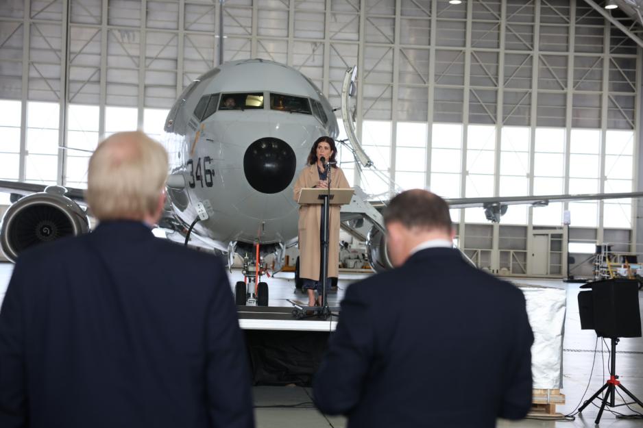 Islands utenriksminister Thórdís Kolbrún Reykjfjörd ledet møtet i Northern Group og orienterte forsvarsministrene om landets tilnærming til og bidrag til sikkerheten i nord. (Foto: Islands utenriksministerium)