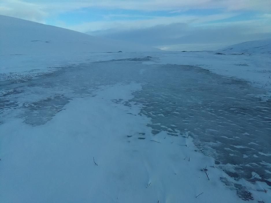Isdekket tundra på Varangerhalvøya.