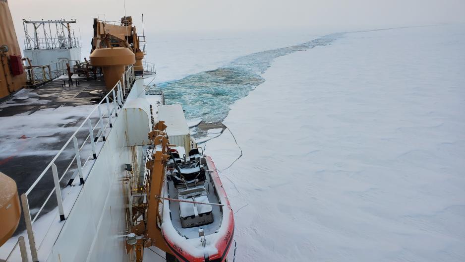 US Coast Guard Cutter Healy cuts a channel through the multi-year pack ice en route to the North Pole. (Source: Courtesy USCG/Deborah Heldt Cordone, Auxiliary Public Affairs Specialist 1) Healy