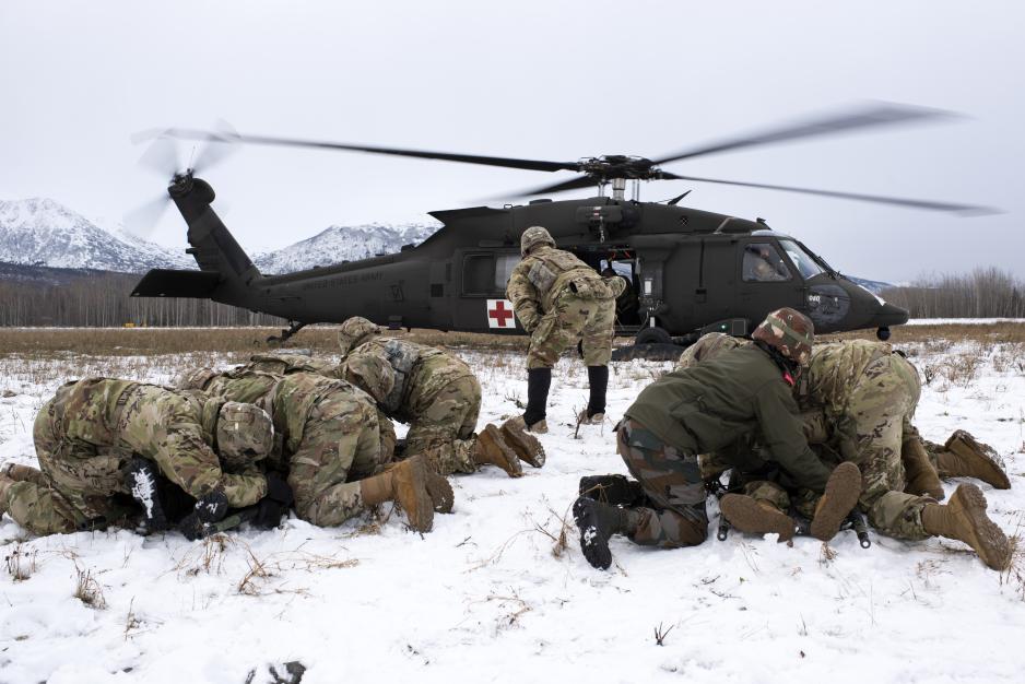 Indiske og amerikanske styrker under felles militærøvelse i Alaska i oktober 2021. (Foto: U.S. Air Force by Alejandro Peña) Alaska India.