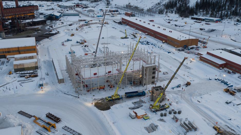 Så langt hadde Freyr Battery kommet med byggingen av batterifabrikken Giga Arctic i Mo i Rana per januar 2023. (Foto: Freyr Battery) Giga Arctic, Mo i Rana