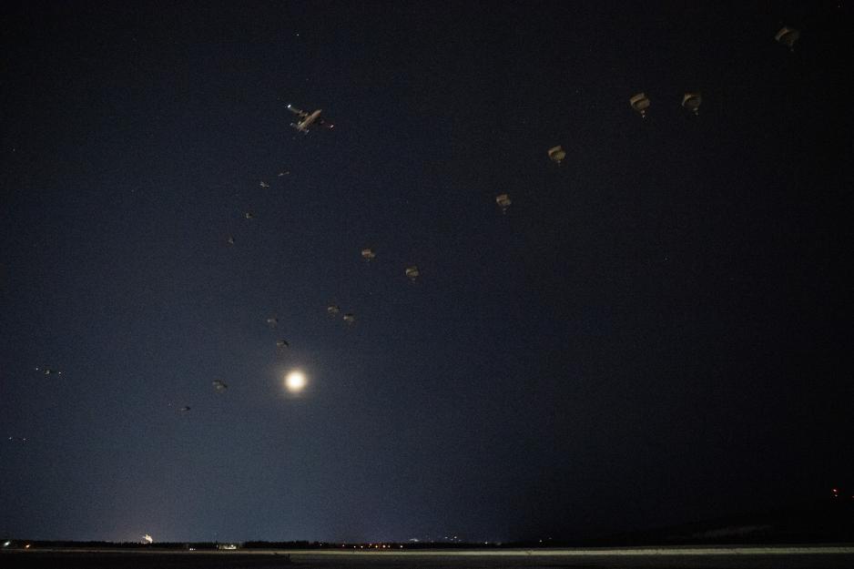 U.S. Army paratroopers from 2nd Infantry Brigade Combat Team (Airborne U.S. Army paratroopers from 2nd Infantry Brigade Combat Team (Airborne