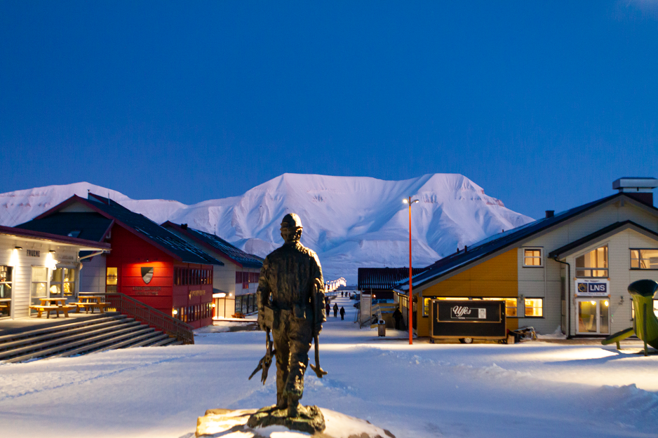 Longyearbyen. (Foto: Ingrid Ballari) Longyearbyen. Foto Ingrid Ballari