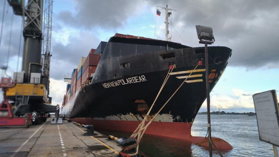 NewNew Polar Bear at the port of Baltiysk in Kaliningrad province on October 6. (Source: NewNew Shipping Line) NewNew Polar bear.