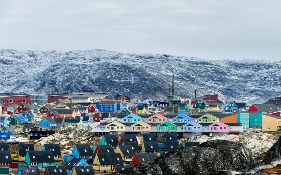 Nå er det vedtatt at Grønland skal tiltre Parisavtalen og utarbeide en nasjonal klimastrategi. Strategien skal stake ut klimamål, og retning for hvordan øya skal oppnå økonomisk vekst sammen med grønn omstilling. (Foto: Lisa Ouellette)