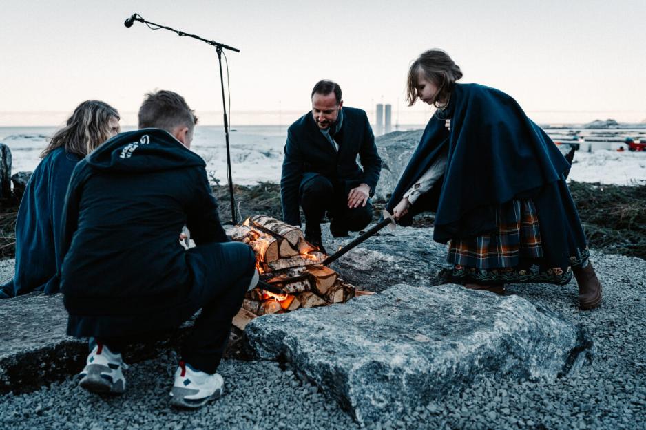 Kronprins Håkon åpner Andøya romhavn sammen med barna