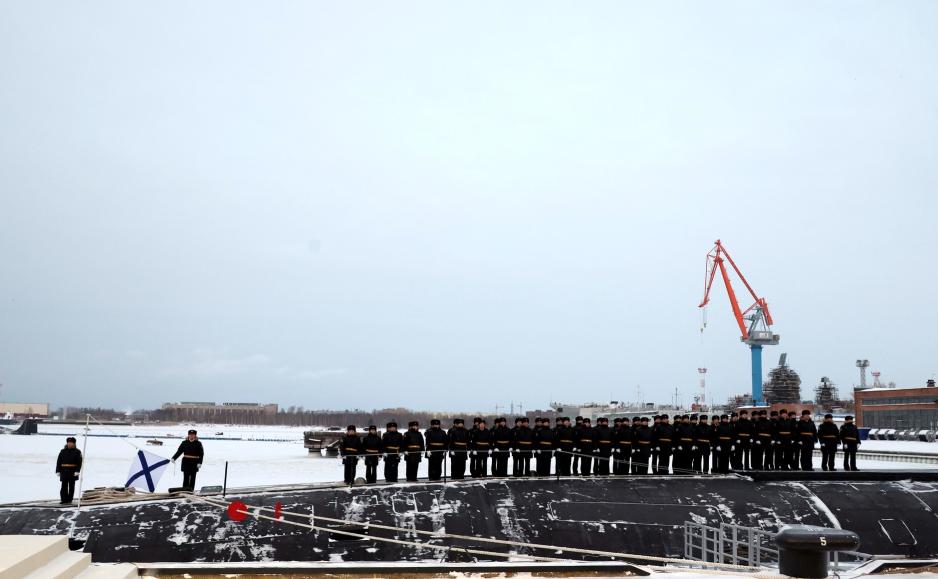I år venter Nordflåten ubåten Arkhangelsk av Jasen-M-klassen. Flåten har fra tidligere to ubåter av Jasen-klassen (Severodvinsk og Kazan), og flere er under bygging. Bilde av Krasnojarsk, en tilsvarende ubåt ved Sevmasj skipsverft i desember. Sistnevnte skal tilhøre Stillehavsflåten. (Foto: Kreml.ru)