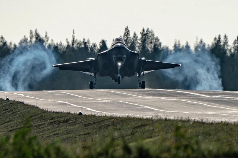 F-35A jets belonging to the 48th Fighter Wing stationed at Lakenheath practice highway landings in Europe for the first time. (Photo Courtesy of USAFE-AFAFRICA) F-35A jet highway landing