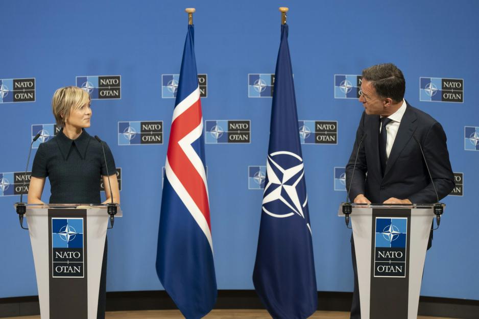– Jeg ønsker velkommen den islandske regjeringens beslutning om å utvikle en ny sikkerhets- og forsvarspolitikk. Dette vil ytterligere styrke vår motstandskraft og beredskap, sier Natos generalsekretær Mark Rutte. (Foto: Nato) – Jeg ønsker velkommen den islandske regjeringens beslutning om å utvikle en ny sikkerhets- og forsvarspolitikk. Dette vil ytterligere styrke vår motstandskraft og beredskap, sier Natos generalsekretær Mark Rutte. (Foto: Nato)