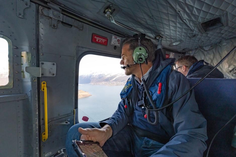 Helikopterstyrken 339 SOAS ved Bardufoss flystasjon sørget for å gi Natos generalsekretær Mark Rutte overblikk over Ofotregionen i et Bell 412 helikopter. (Foto: Onar Digernes Aaase/Forsvaret) Helikopterstyrken 339 SOAS ved Bardufoss flystasjon sørget for å gi Natos generalsekretær Mark Rutte overblikk over Ofotregionen i et Bell 412 helikopter. (Foto: Onar Digernes Aaase/Forsvaret)