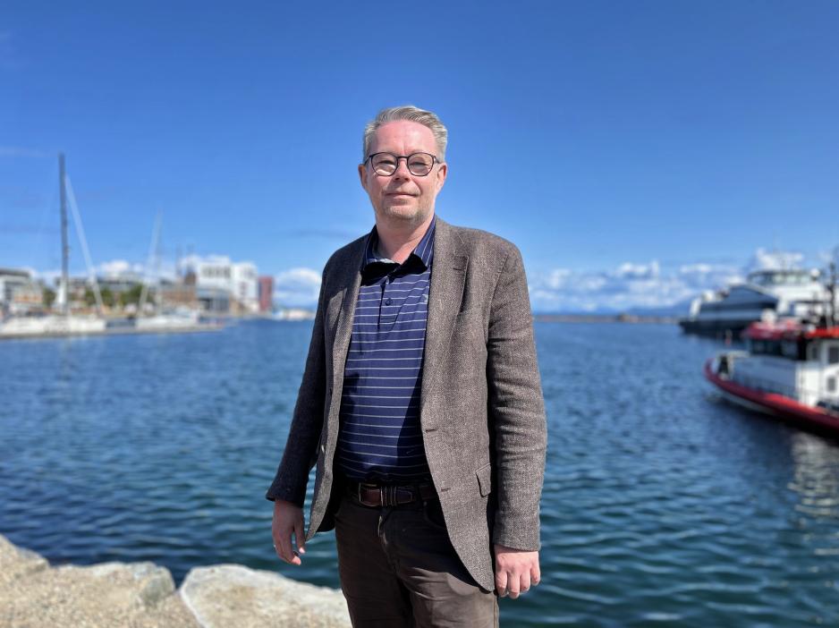 Raymond Robertsen, gruppeleder for Høyre i Finnmark fylkesting og hovedutvalgsleder for kompetanse i fylket. (Foto: Astri Edvardsen) Raymond Robertsen, gruppeleder for Høyre i Finnmark fylkesting og hovedutvalgsleder for kompetanse i fylket. (Foto: Astri Edvardsen)
