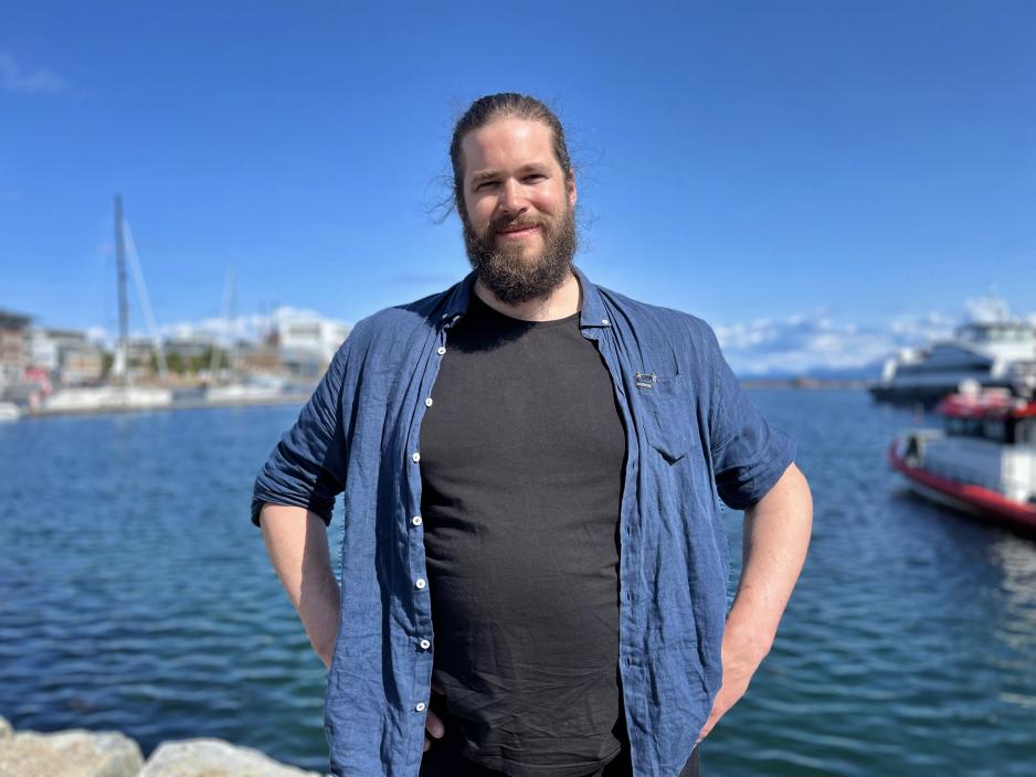 Troy Saghaug Broderstad, førsteamanuensis i sammenliknende politikk ved UiT Norges arktiske universitet. (Foto: Astri Edvardsen) Troy Saghaug Broderstad, førsteamanuensis i sammenliknende politikk ved UiT Norges arktiske universitet. (Foto: Astri Edvardsen)