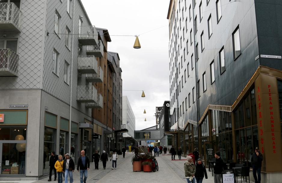 Det er ikke mye som minner om em gruveby i det nye Kiruna. (Foto: Arne O. Holm) Kiruna ny by