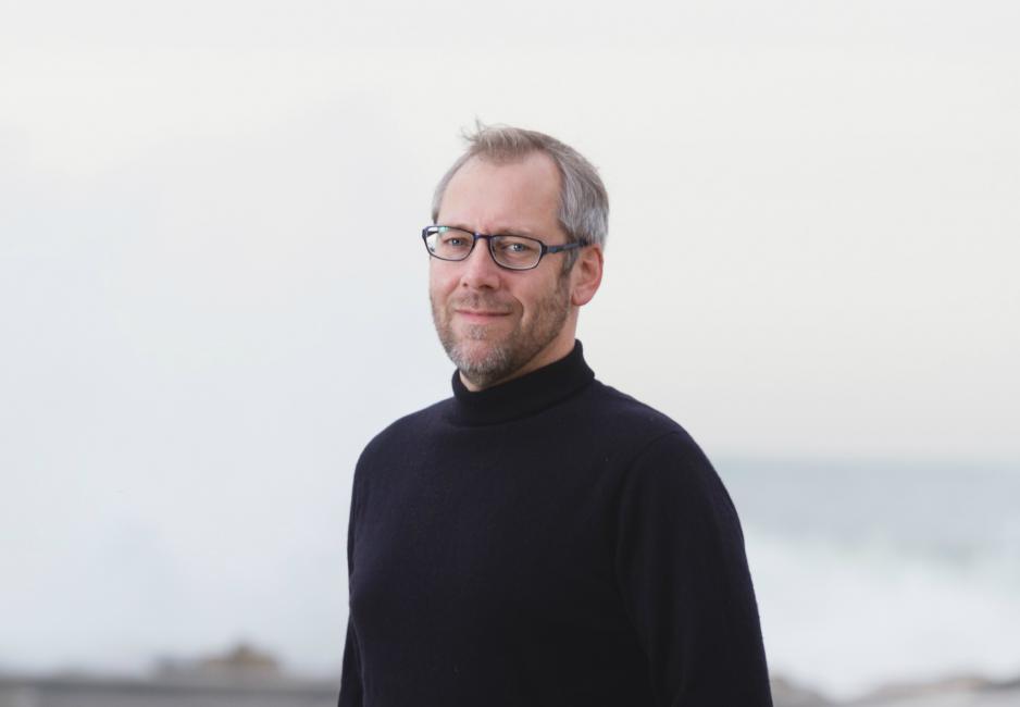 Daglig leder Øyvind Arne Jensen har hektiske dager. Fra første helgen i desember og fram mot den 20. desember er de største salgsdagene for klippfisk i Portugal. (Foto: Blæst AS)