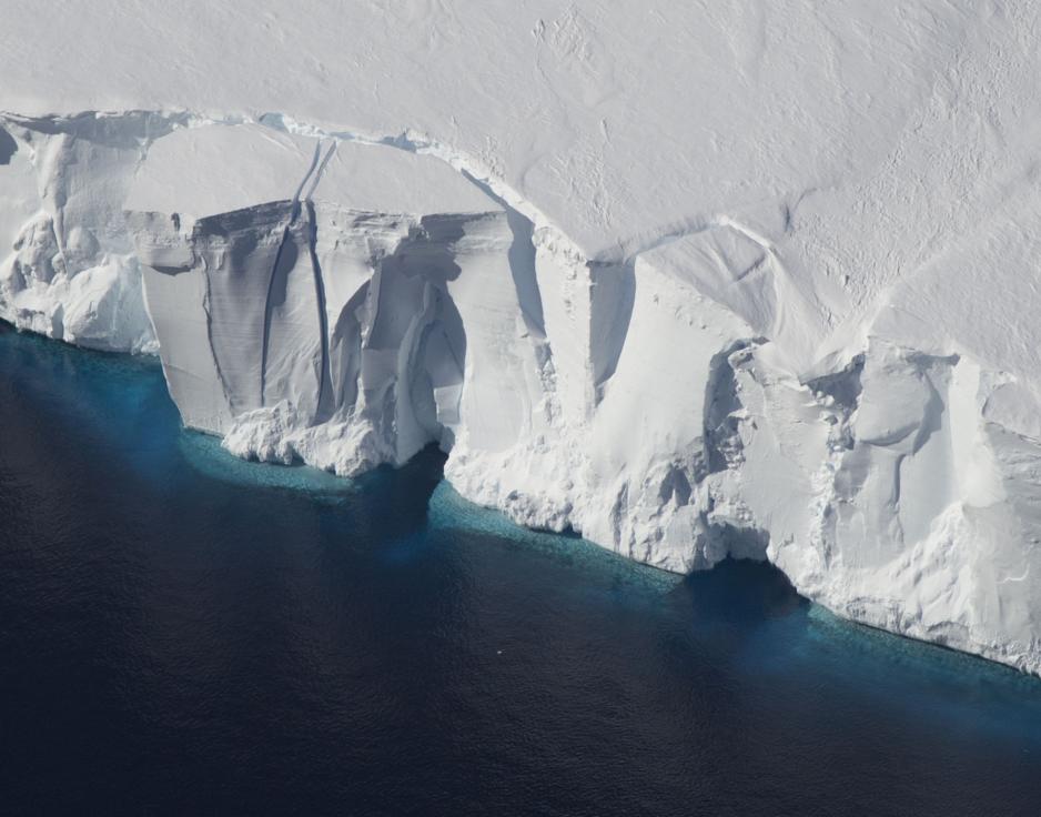 Dersom og når det globale havnivået stiger, kommer vestre Antarktis til å bli enda mer eksponert for havets krefter. Dermed øker issmeltingen. (Foto/Illustrasjon: Wikipedia commons)