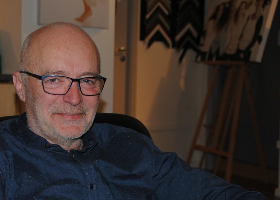 Arvid Larsen, from Kjerringøy just north of Bodø, Norway wants to tell a story. The 'Borderlands' film tells the story of the Lule-Sami reindeer herding from the Swedish border to the Atlantic coastline in Nordland, Norway. (Photo: Arne F. Finne)