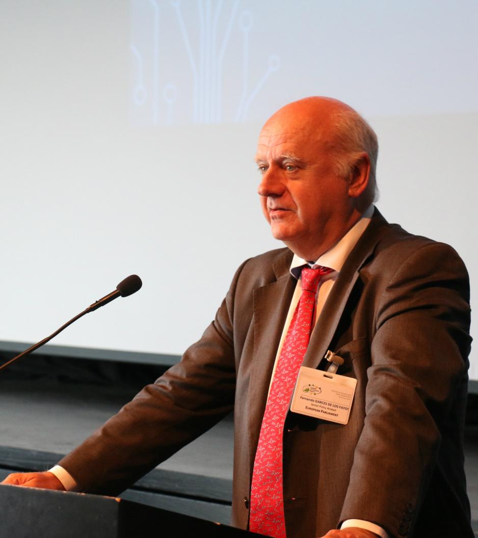 EU-rådgiver Fernando Garcés de los Fayos, under AER- møte Bodø 230616 (Trond E. Willassen, NFK).