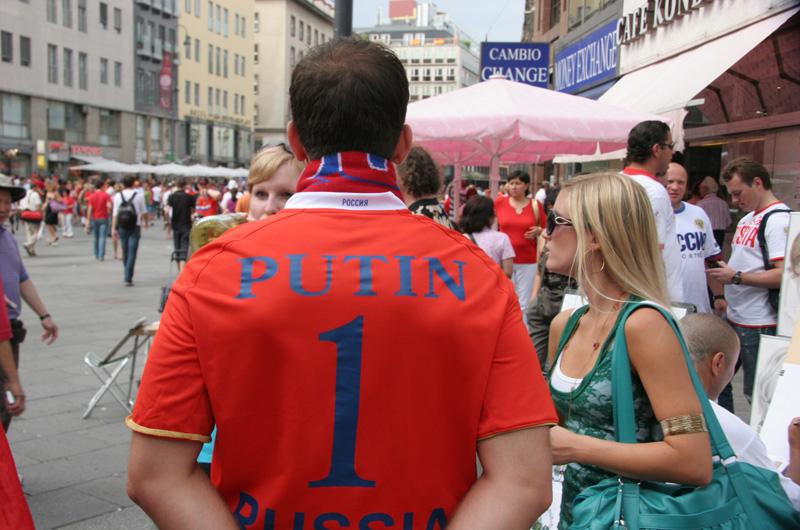 It is literally easy to see that the people supports Putin. (Illustration photo: Elena Pleskevich/Flickr)