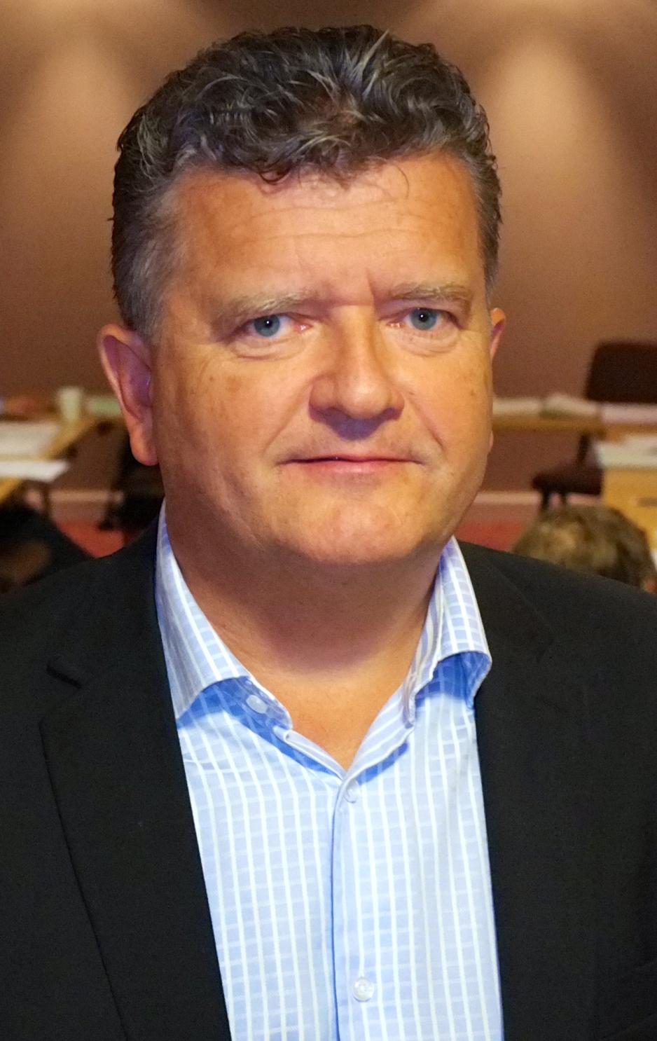 Styreleder Gunnar Domstein i FHL advarer om at Regjeringens Stortingsmeldning om vekst i oppdrettsnæringen i realiteten kan bety reduksjon i total biomasse. (Foto: FHL).