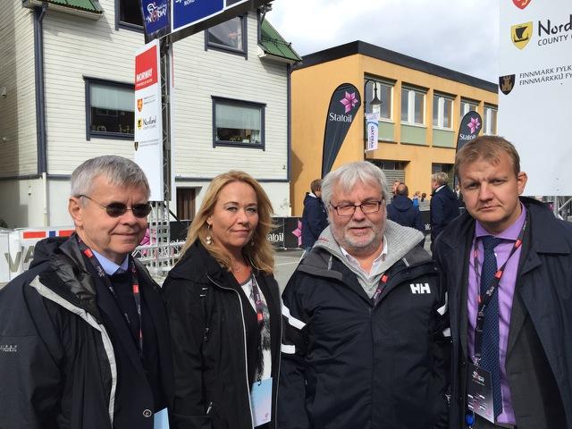 Ordførerne møtes under Arctic Race of Norway. Fv. Ole H. Hjartøy (Bodø), Laila Davidsen (Alta), Kai Henning Henriksen (Rana), og Øyvind Hilmarsen (Tromsø). (Foto: Høyre)