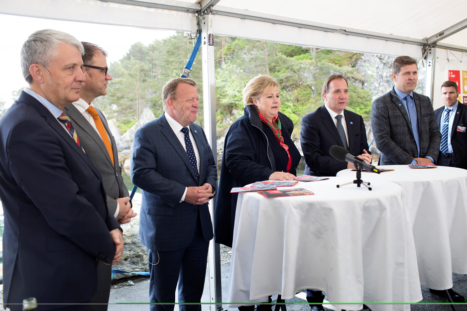 Nordiske velferdsløsninger (Nordic Welfare Solutions) er en del av statsministrenes initiativ for nordiske løsninger på globale utfordringer (Nordic Solutions to Global Challenges). Initiativet ble lansert i september 2016 og dekker tidsrommet 2017–2019, og er basert på FNs mål for bærekraftig utvikling. Stefan Löfven (Sverige), Lars Løkke Rasmussen (Danmark), Erna Solberg (Norge), Juha Sipilä (Finland) og Bjarni Benediktsson (Island) (Foto: Silje Katrine Robinson/norden.org)