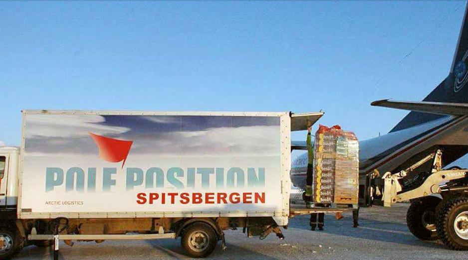 Pole Position, et logistikkselskap eid av Store Norske, og som allerede konkurrerer med LNS på Svalbard. Bjørnar Olsen (under) ønsker ikke mer slik konkurranse. (Foto: Pole Position).