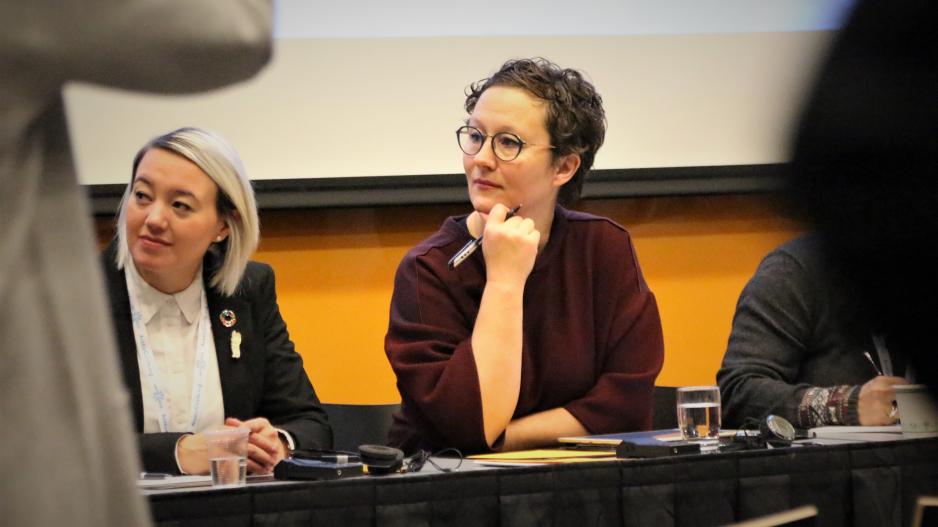 Charlotte Ludvigsen, ordfører i Sermersooq, Grønland og Kristin Røymo, ordfører i Tromsø, Norge. (Foto: Siri Gulliksen Tømmerbakke) Charlotte Ludvigsen og Kristin Røymo