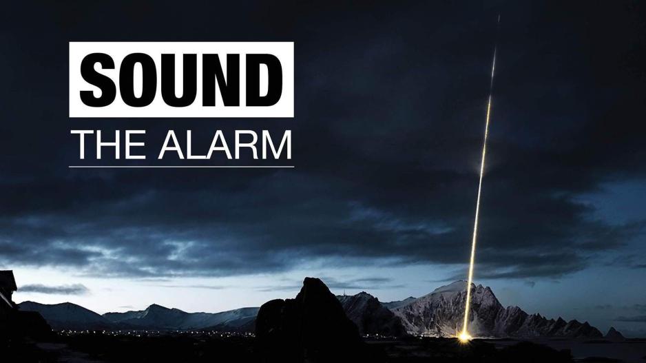 25th of January 1995: Norwegian and American scientists launch a research rocket from Andøya in Northern Norway to study the Northern Lights. In Russia, the rocket triggers a nuclear attack alarm. In only a few minutes, the country's president, Boris Jeltsin, and military forces has to react. The film Sound the Alarm is directed by the American John Trainor. To understand and map the danger of a hot nuclear war after the cold war, he has spent the last four years exploring this Norwegian rocket incident. (Screenshot from the film's website). >