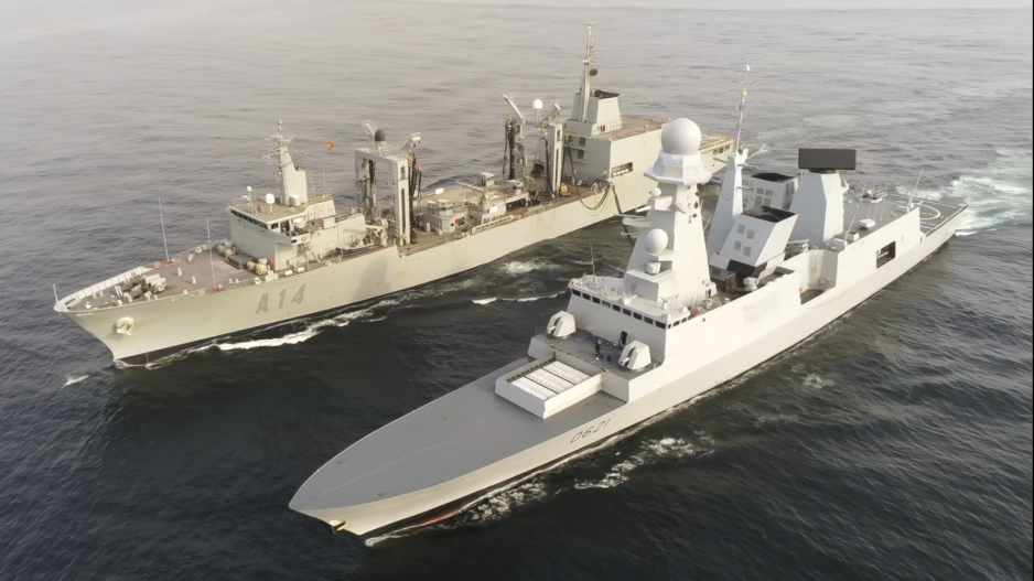 The frigate FS Chevalier Paul receives a refill of fuel from the Spanish oiler SPS Patiño during the American-led air and missile defense exercise Formidable Shield, which partly took place off Andøya, Northern Norway, in May. (Photo: The French Navy) >