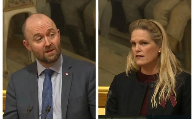 Arbeiderpartiets Eirik Sivertsen og statsråden for samfunnssikkerhet, Ingvil Smines Tybring-Gjedde (FrP) er sterkt uenige om kapasiteten på beredskapen for søk og redning i nord. (Montasje av skjermdump fra Stortinget).