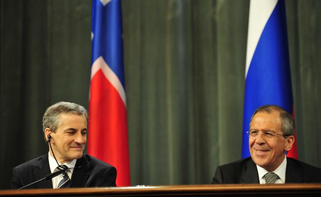 Jonas Gahr Støre og Sergej Lavrov
