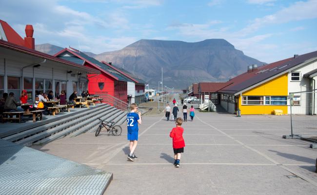 Longyearbyen sentrum, varmerekort juli 2020. Foto: Line Nagell Ylvisåker