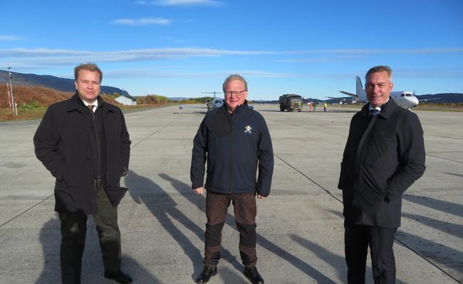 Antti Kaikkonen from Finland, Peter Hultqvist from Sweden and Frank Bakke-Jensen from Norge